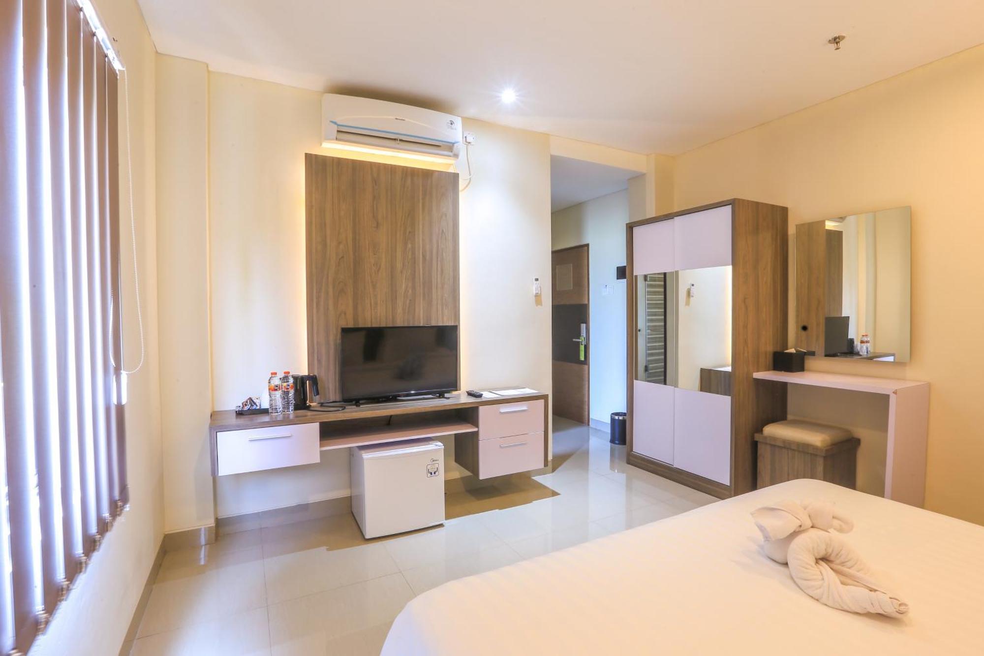 Hotel Dream Village And 3*